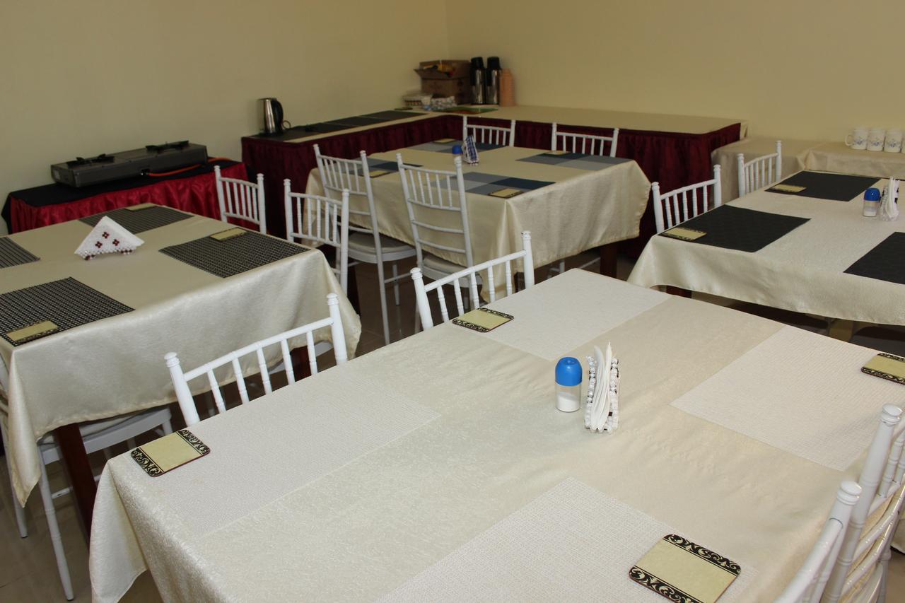 Gees Inn Nakuru Zewnętrze zdjęcie